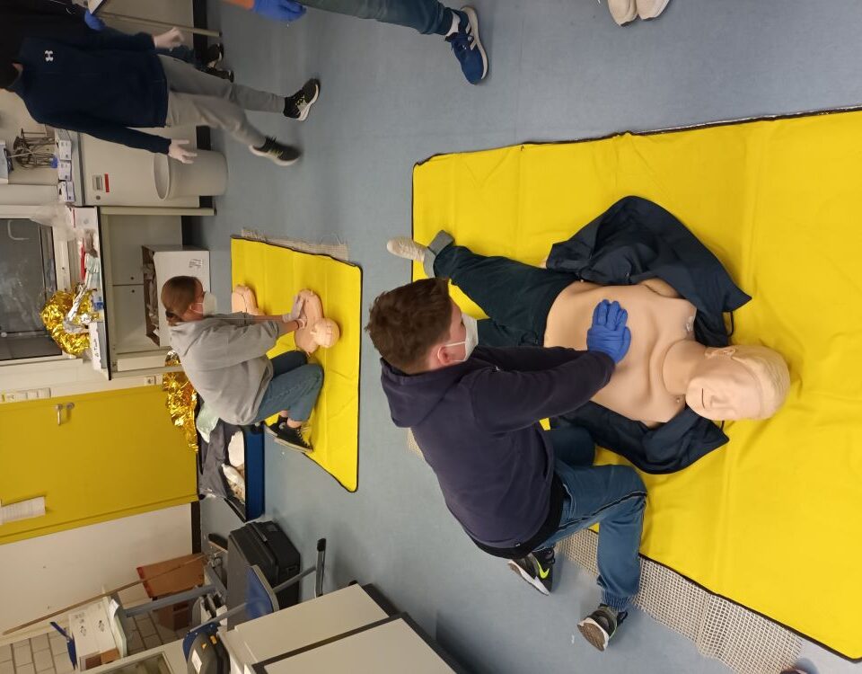 Schulsanitäter an der Anna-Essinger-Realschule